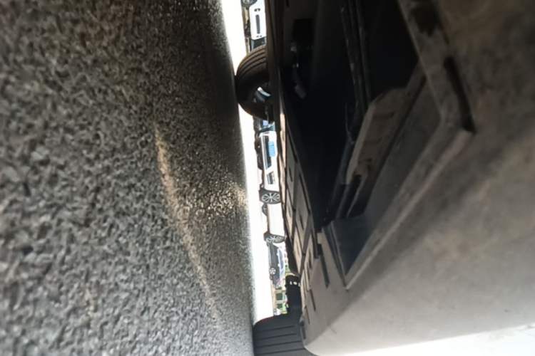 Used BYD Qin PLUS 2025 DM-i Smart Drive 55KM Leading Model Chassis Front Left