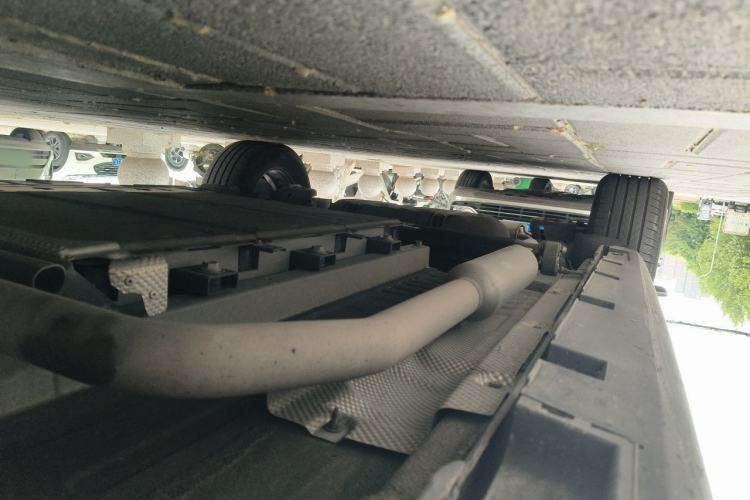 Used BYD Qin PLUS 2025 DM-i Smart Drive 55KM Leading Model Chassis Front Right