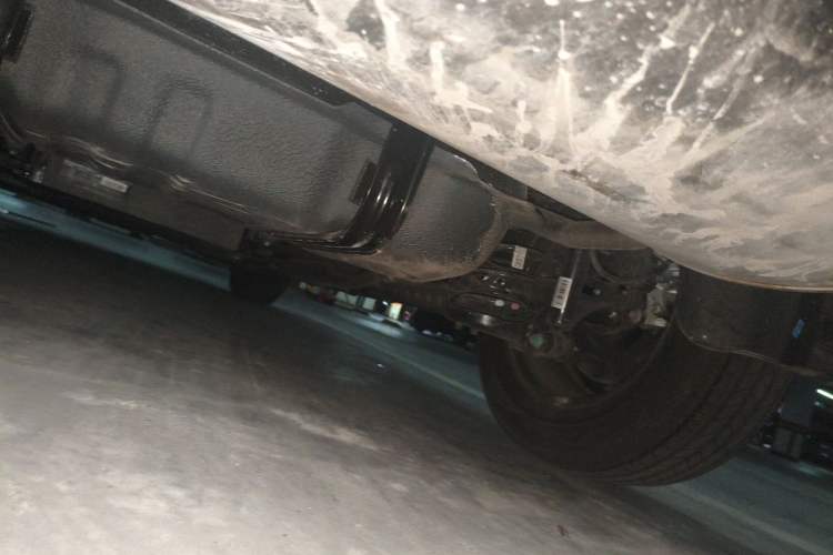 Used BYD Qin PLUS 2025 DM-i Smart Drive 55KM Leading Model Chassis Rear
