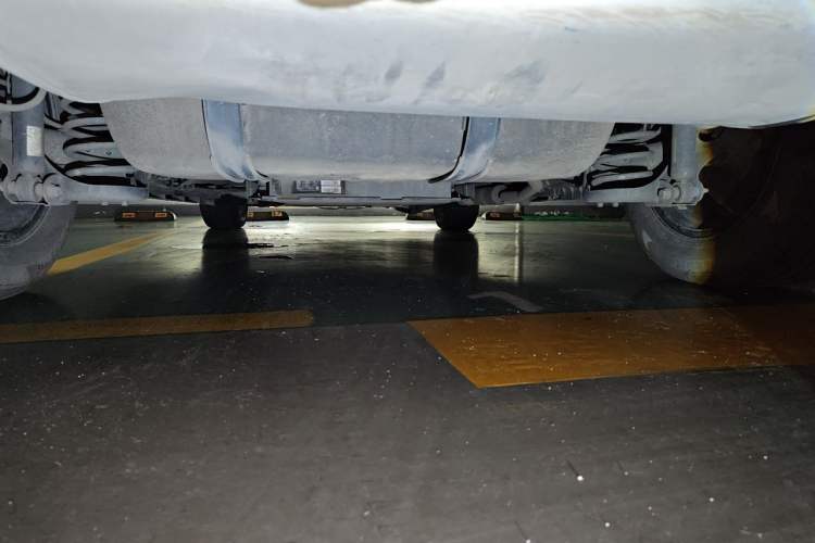 Used BYD Qin PLUS 2025 DM-i Smart Drive 55KM Leading Model Chassis Rear