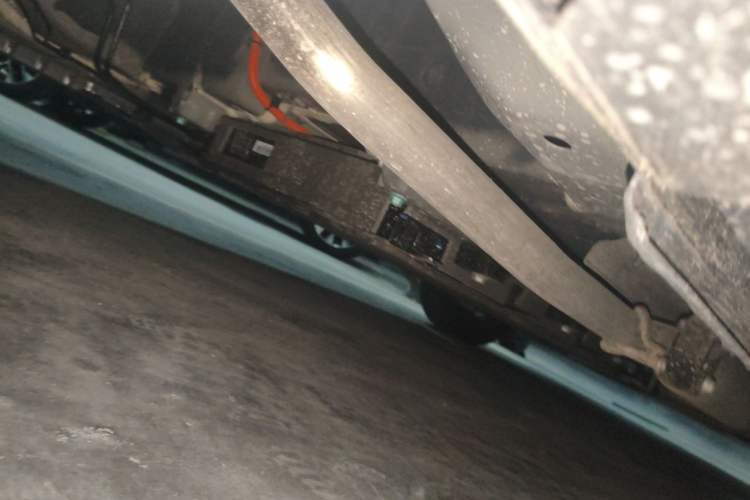 Used BYD Qin PLUS 2025 DM-i Smart Drive 55KM Leading Model Chassis Rear Right