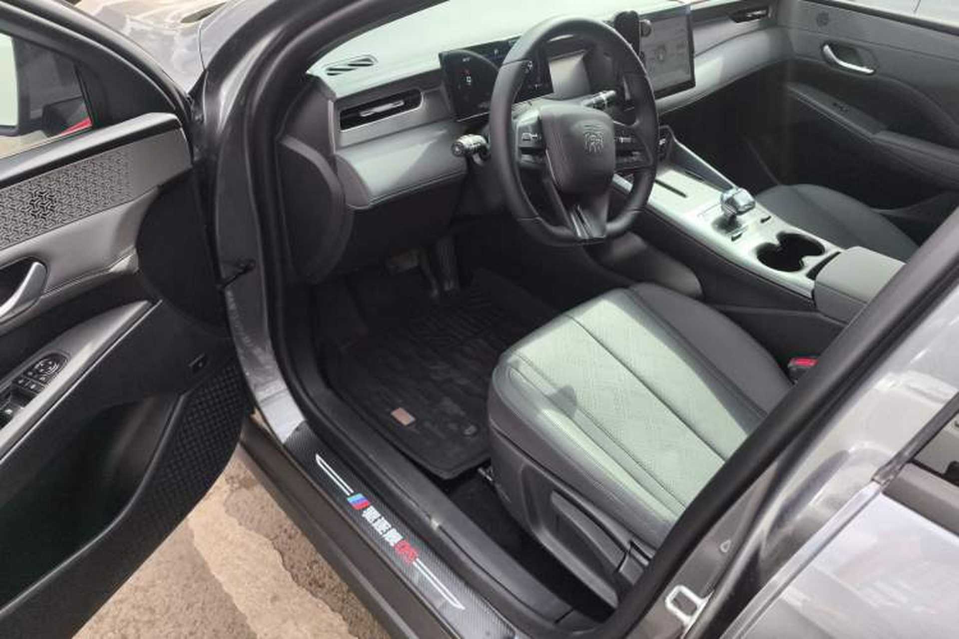 Used BYD Qin PLUS 2025 DM-i Smart Drive 55KM Leading Model Driver Seat