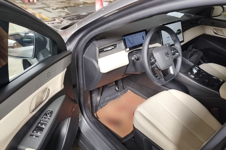 Used BYD Qin PLUS 2025 EV Smart Drive Edition 420KM Leading Model Driver Seat