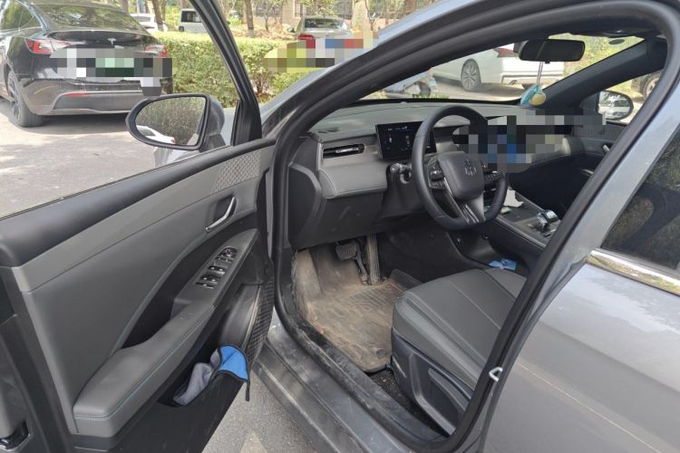 Used BYD Qin PLUS 2025 DM-i Smart Drive 55KM Leading Model Driver Seat