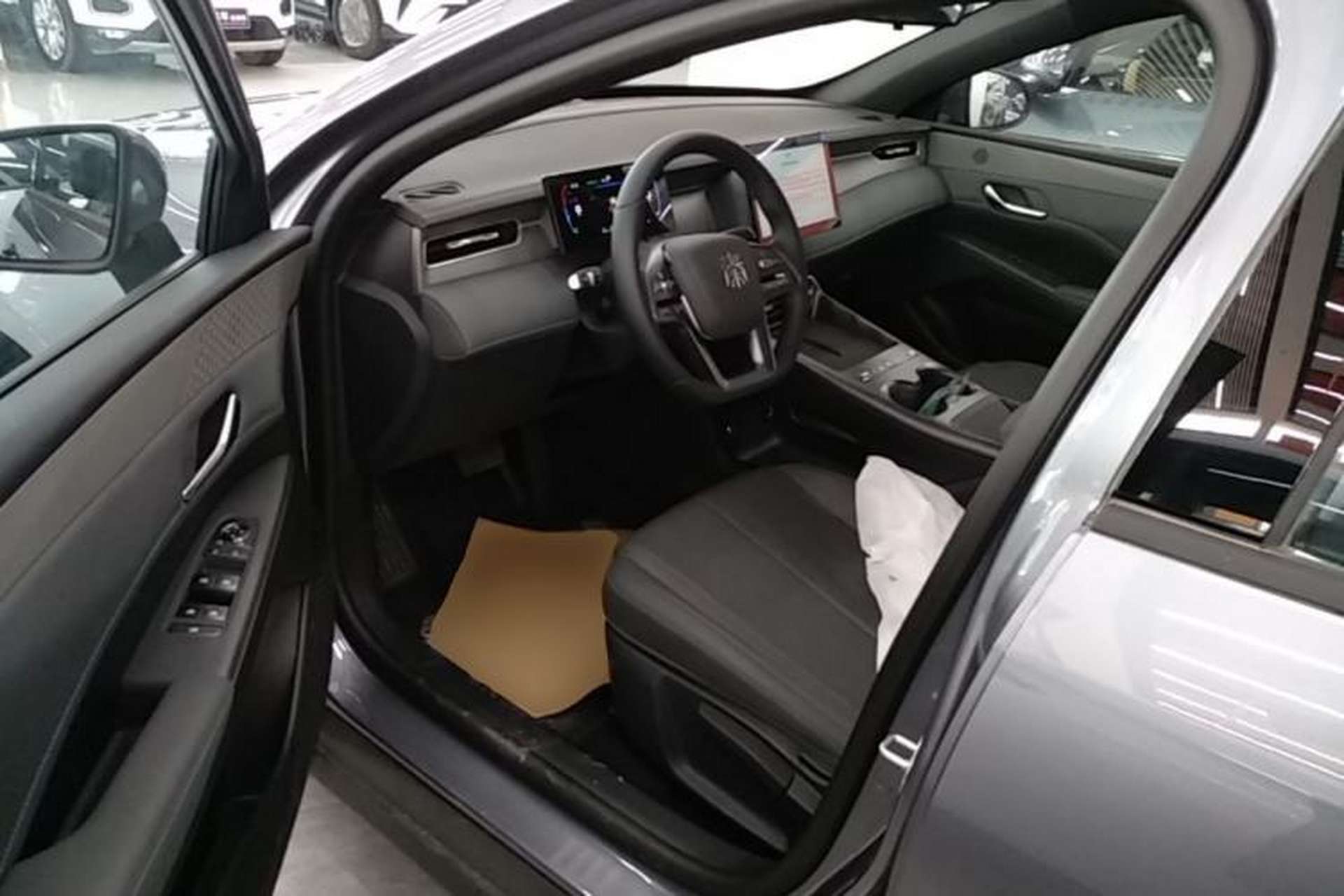 Used BYD Qin PLUS  Driver Seat
