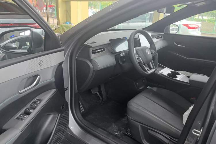Used BYD Qin PLUS  Driver Seat
