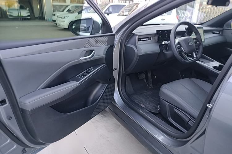 Used BYD Qin PLUS  Driver Seat