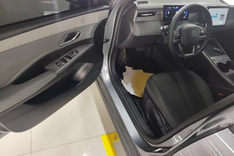 Used BYD Qin PLUS  Driver Seat