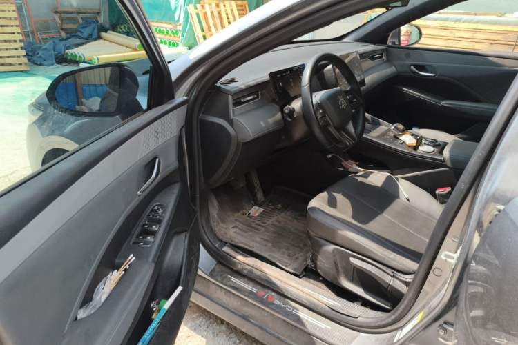 Used BYD Qin PLUS 2025 DM-i Smart Drive 55KM Leading Model Driver Seat