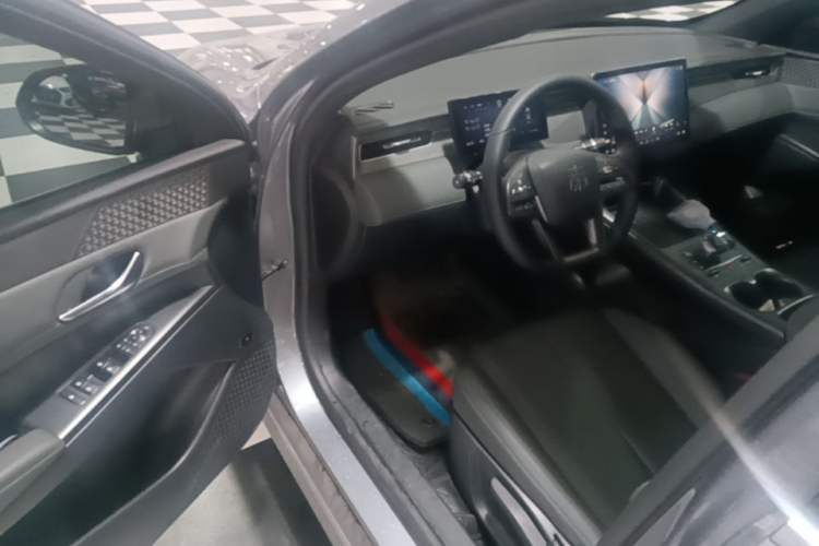 Used BYD Qin PLUS 2025 EV Smart Drive Edition 510KM Leading Model Driver Seat