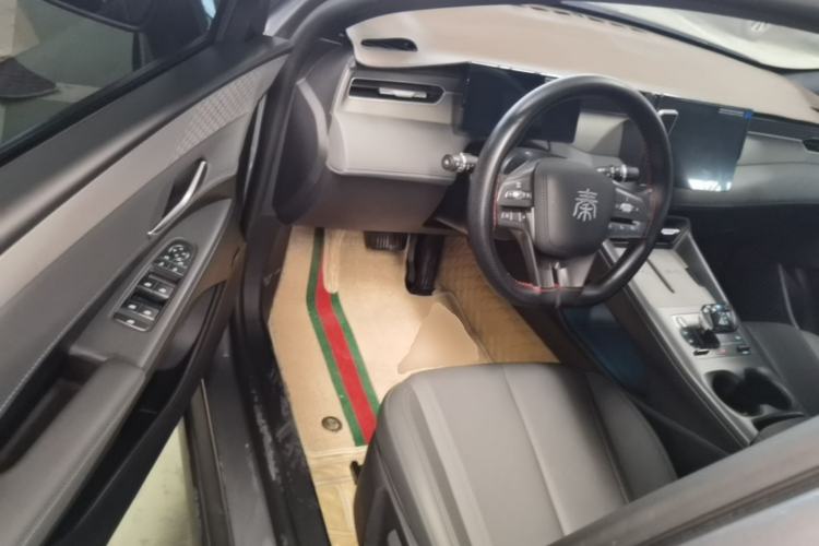 Used BYD Qin PLUS 2025 DM-i Smart Drive 55KM Leading Model Driver Seat