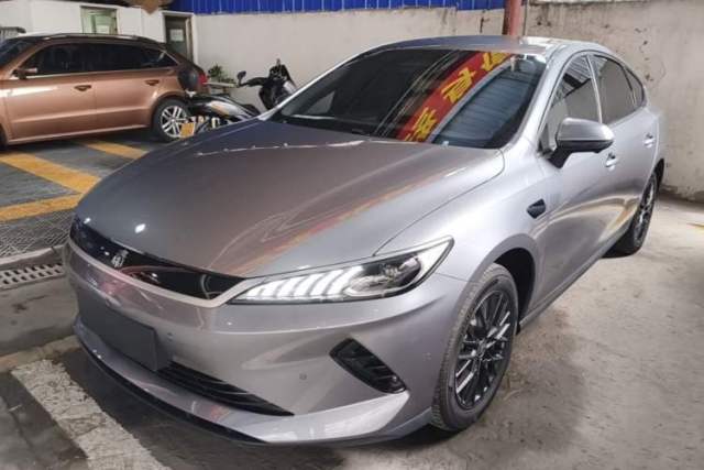 Used BYD Qin PLUS 2025 EV Smart Drive Edition 420KM Leading Model