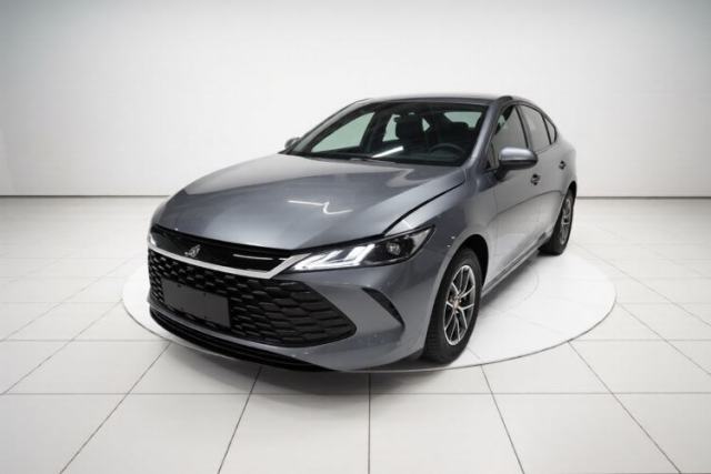 Used BYD Qin PLUS 2025 DM-i Smart Drive 55KM Leading Model