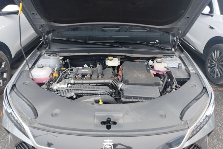 Used BYD Qin PLUS 2025 DM-i Smart Drive 55KM Leading Model Engine Bay