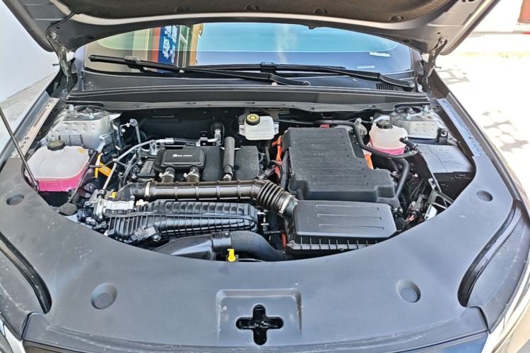 Used BYD Qin PLUS 2025 DM-i Smart Drive 55KM Leading Model Engine Bay