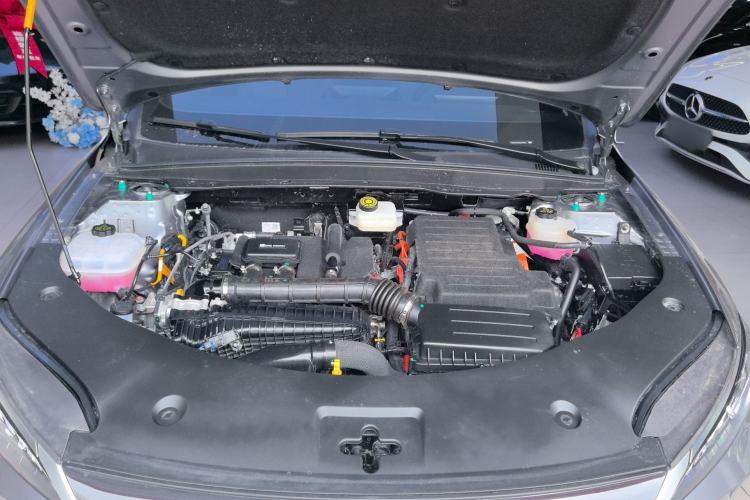 Used BYD Qin PLUS 2025 DM-i Smart Drive 55KM Leading Model Engine Bay