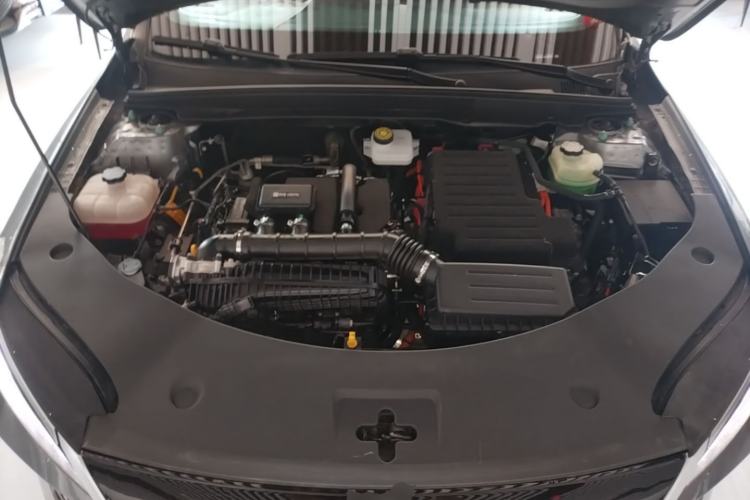 Used BYD Qin PLUS 2025 DM-i Smart Drive 55KM Leading Model Engine Bay
