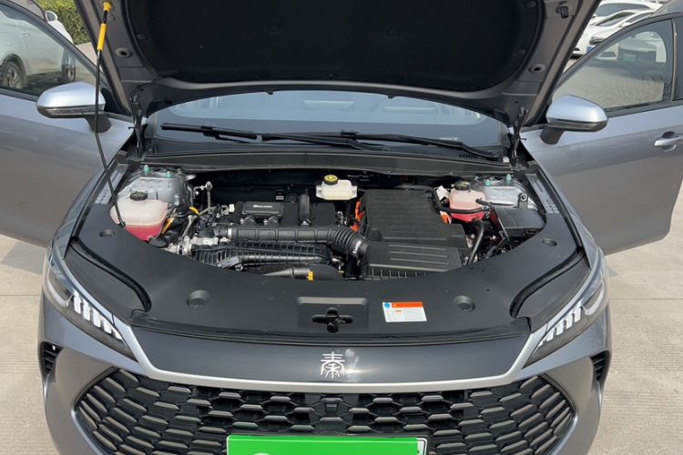 Used BYD Qin PLUS 2025 DM-i Smart Drive 55KM Leading Model Engine Bay