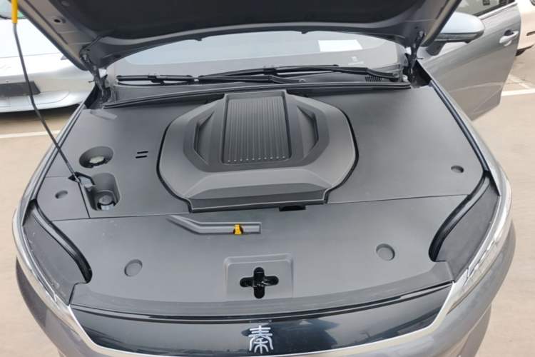 Used BYD Qin PLUS 2025 EV Smart Drive Edition 510KM Leading Model Engine Bay