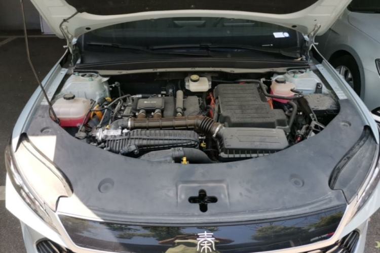 Used BYD Qin PLUS 2025 DM-i Smart Drive 55KM Leading Model Engine Bay