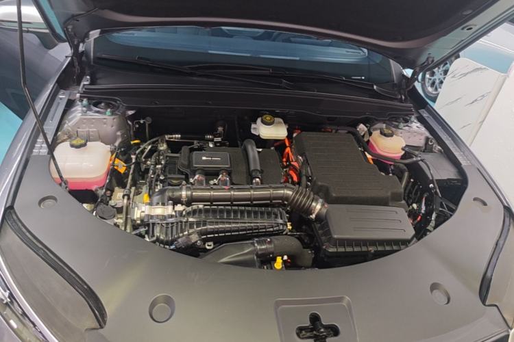 Used BYD Qin PLUS 2025 DM-i Smart Drive 55KM Leading Model Engine Bay