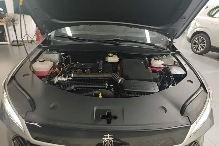 Used BYD Qin PLUS 2025 DM-i Smart Drive 55KM Leading Model Engine Bay