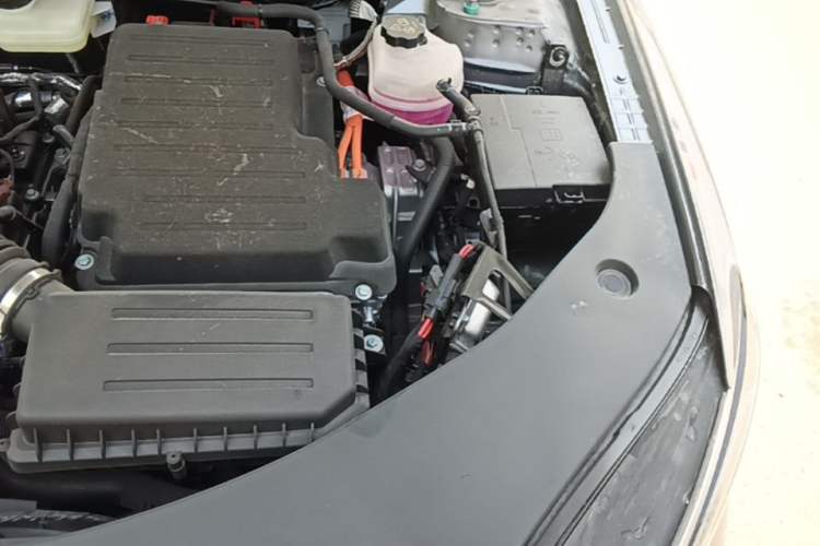 Used BYD Qin PLUS 2025 DM-i Smart Drive 55KM Leading Model Engine Bay Left