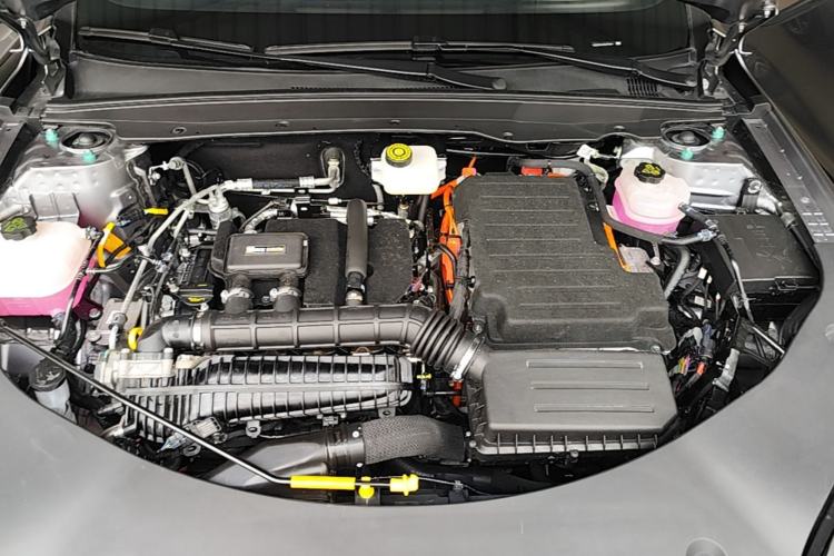 Used BYD Qin PLUS 2025 DM-i Smart Drive 55KM Beyond Model Engine Bay