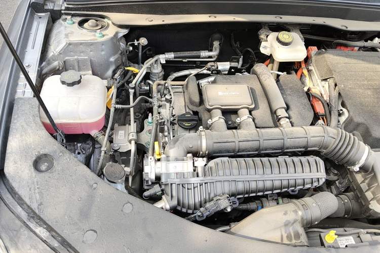Used BYD Qin PLUS 2025 DM-i Smart Drive 55KM Beyond Model Engine Bay Right