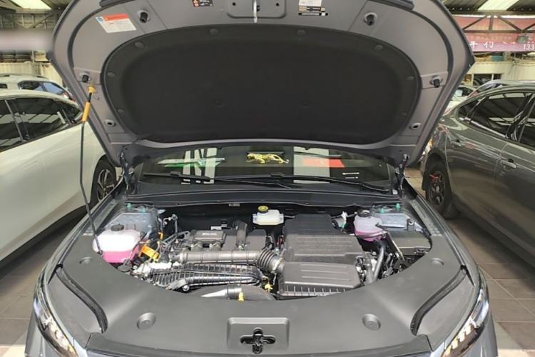 Used BYD Qin PLUS 2025 DM-i Smart Drive 55KM Leading Model Engine Bay