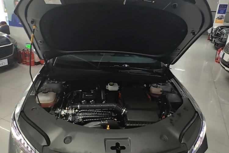 Used BYD Qin PLUS 2025 DM-i Smart Drive 55KM Leading Model Engine Bay