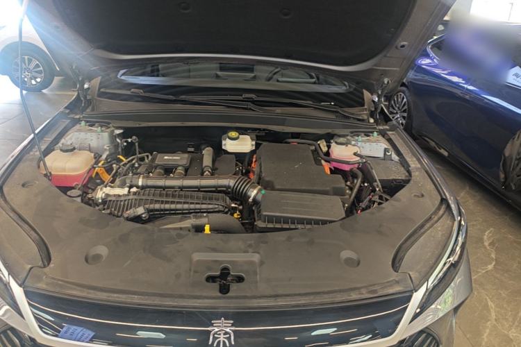 Used BYD Qin PLUS 2025 DM-i Smart Drive 55KM Leading Model Engine Bay