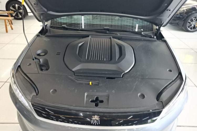 Used BYD Qin PLUS 2025 EV Smart Drive Edition 510KM Leading Model Engine Bay