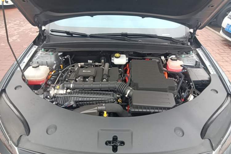 Used BYD Qin PLUS 2025 DM-i Smart Drive 55KM Leading Model Engine Bay