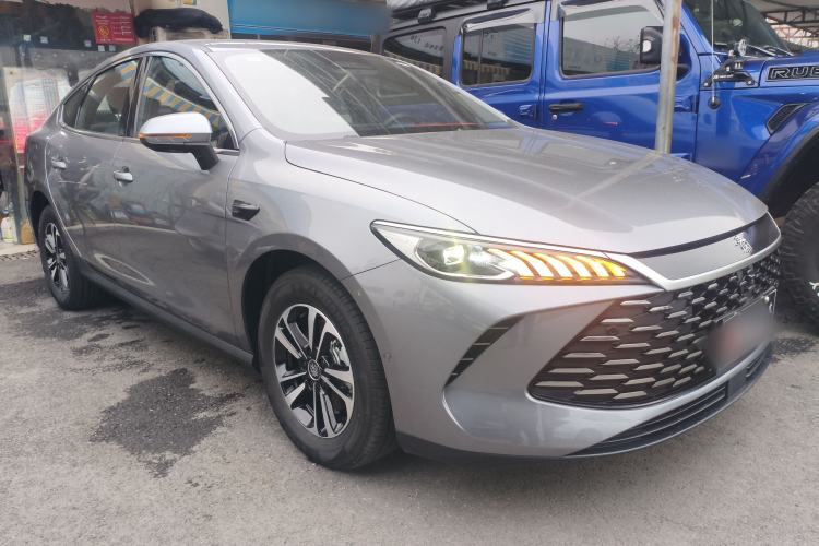 Used BYD Qin PLUS 2025 DM-i Smart Drive 120KM Superior Model Exterior 1