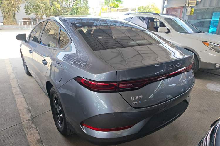 Used BYD Qin PLUS 2025 DM-i Smart Drive 55KM Leading Model Exterior 2