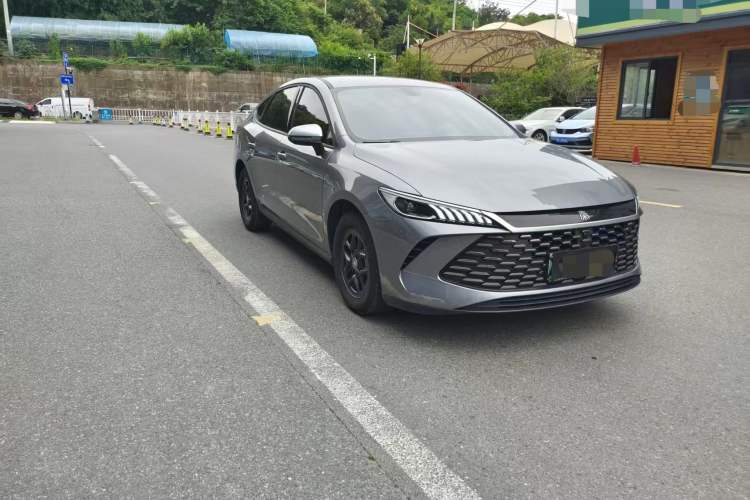 Used BYD Qin PLUS 2025 DM-i Smart Drive 55KM Leading Model Exterior 2