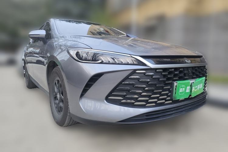 Used BYD Qin PLUS 2025 DM-i Smart Drive 55KM Leading Model Exterior 2