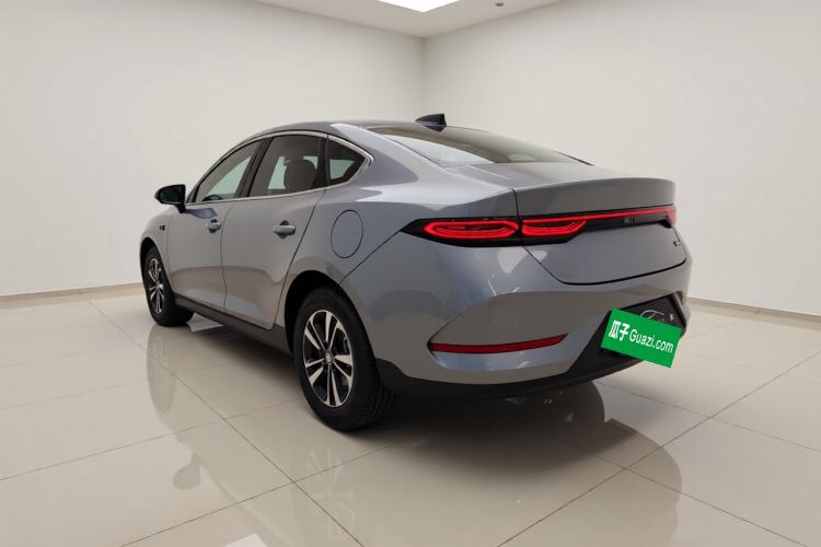 Used BYD Qin PLUS 2025 DM-i Smart Drive 120KM Superior Model Exterior 2