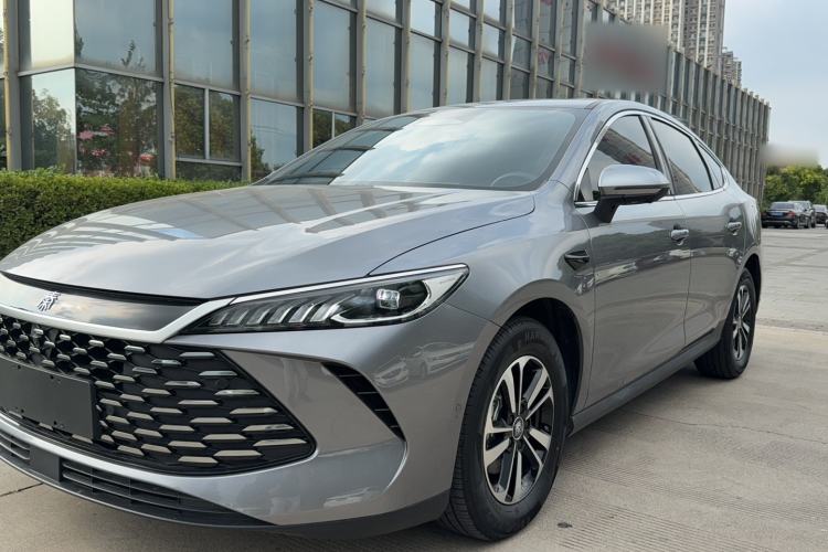 Used BYD Qin PLUS 2025 DM-i Smart Drive 55KM Beyond Model Exterior 2