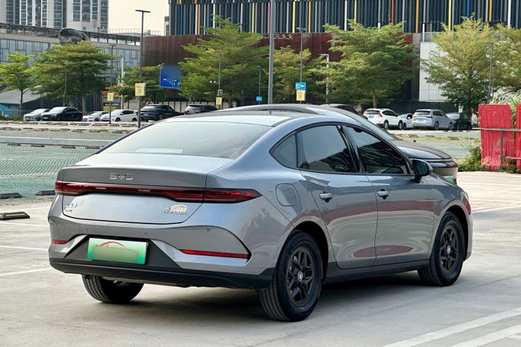 Used BYD Qin PLUS 2025 DM-i Smart Drive 55KM Leading Model Exterior 3