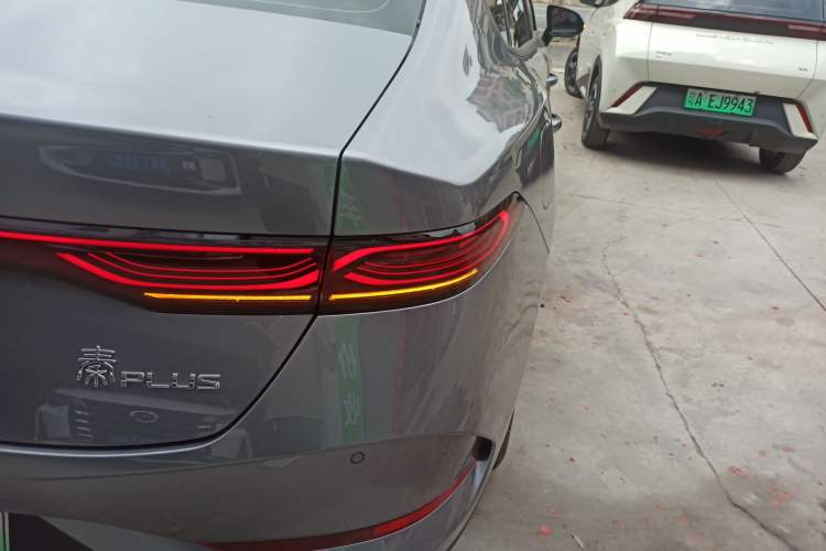 Used BYD Qin PLUS 2025 DM-i Smart Drive 55KM Leading Model Exterior 3