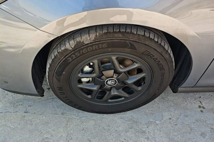 Used BYD Qin PLUS 2025 DM-i Smart Drive 55KM Leading Model Exterior 4