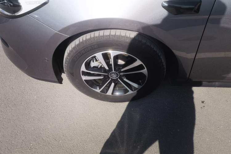 Used BYD Qin PLUS 2025 DM-i Smart Drive 120KM Superior Model Exterior 4