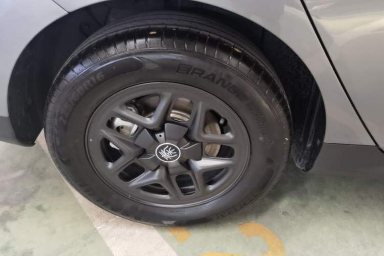 Used BYD Qin PLUS 2025 DM-i Smart Drive 55KM Leading Model Exterior 5