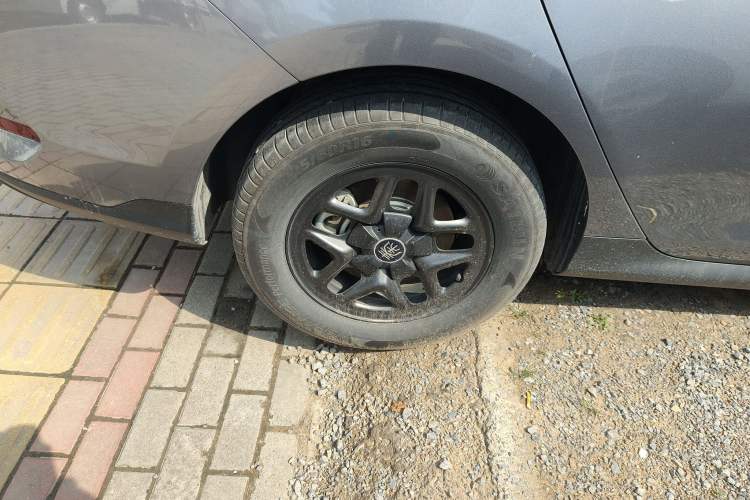 Used BYD Qin PLUS 2025 DM-i Smart Drive 55KM Leading Model Exterior 5