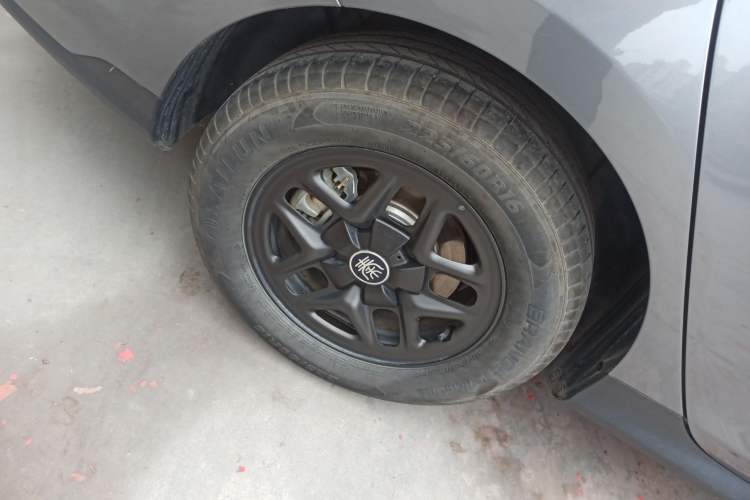 Used BYD Qin PLUS 2025 DM-i Smart Drive 55KM Leading Model Exterior 5