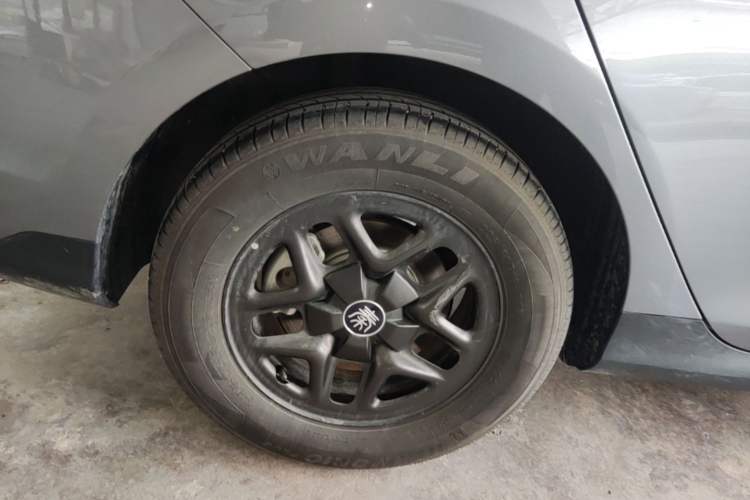 Used BYD Qin PLUS 2025 DM-i Smart Drive 55KM Leading Model Exterior 5