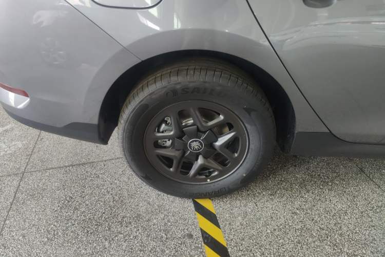 Used BYD Qin PLUS  Exterior 5