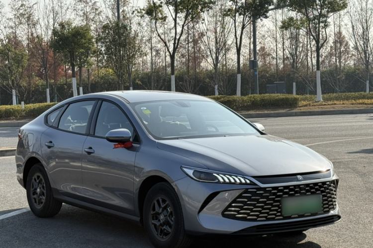 Used BYD Qin PLUS 2025 DM-i Smart Drive 55KM Leading Model Exterior 5